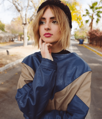 Photo by Wesley Tingey-min